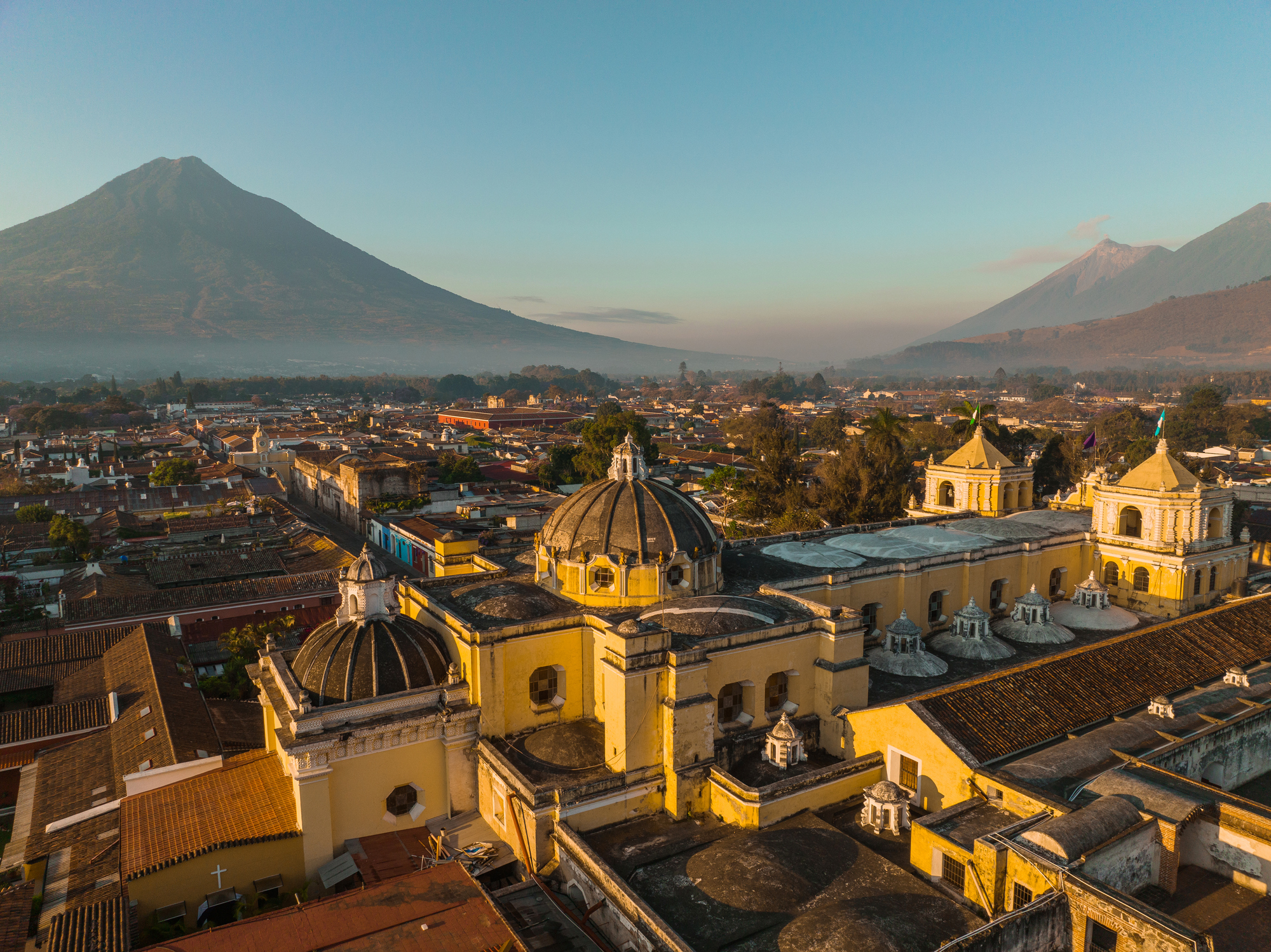 Chat Guatemala Conectando vidas y culturas en la era digital.jpg